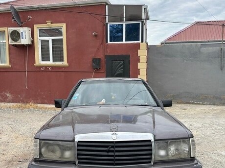 Mercedes 190 1992