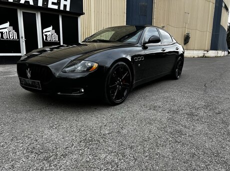 Maserati Quattroporte 2012