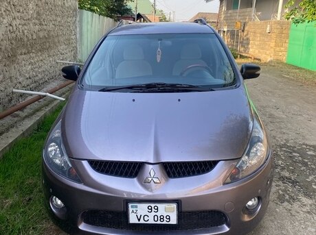 Mitsubishi Grandis