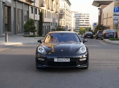 Porsche Panamera Turbo 2014
