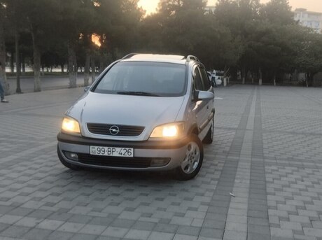 Opel Zafira 2000