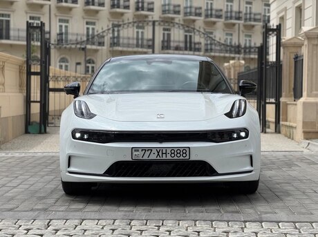 ZEEKR 001