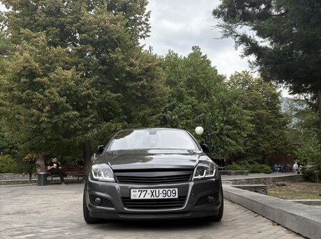 Opel Astra 2009