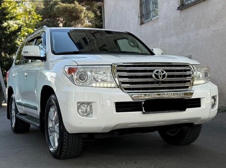 Toyota Land Cruiser 2012