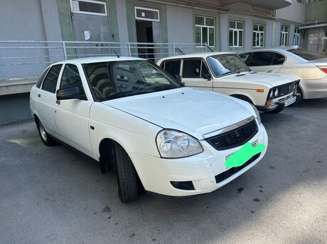 LADA (VAZ) Priora 2013