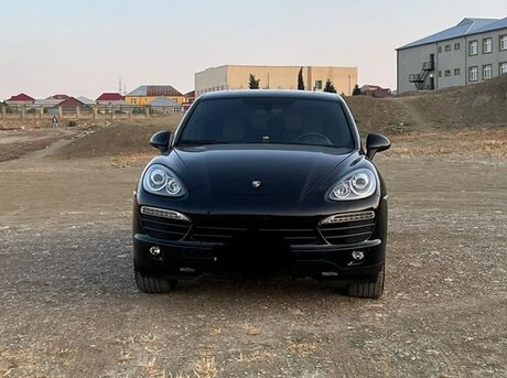 Porsche Cayenne 2010