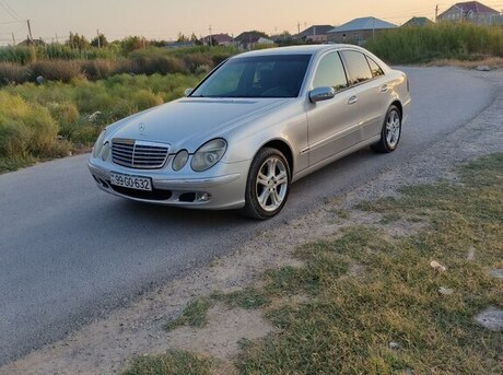 Mercedes E 270 2002