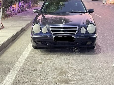 Mercedes E 220 2000