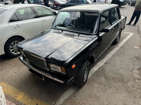 LADA (VAZ) 2107