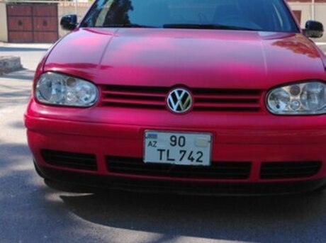 Volkswagen Golf 2000