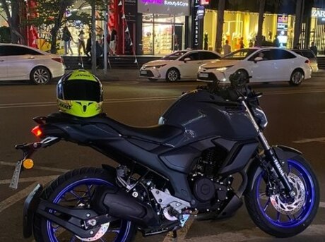 Yamaha FZ-S FI Deluxe 2024