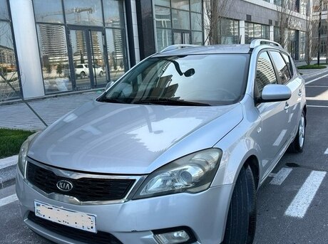 Kia  2010