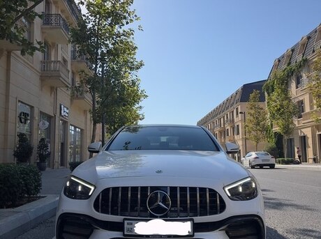 Mercedes E 300