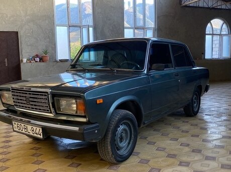LADA (VAZ) 2107 2010