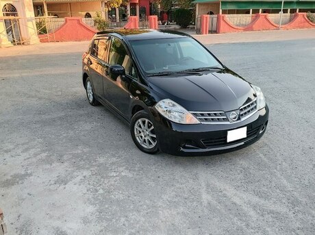 Nissan Tiida 2012