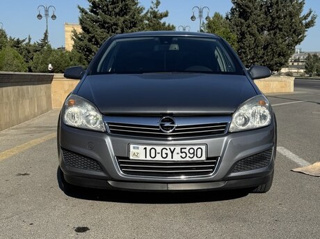 Opel Astra 2007
