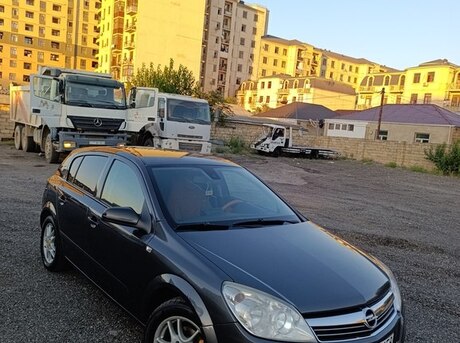 Opel Astra 2008