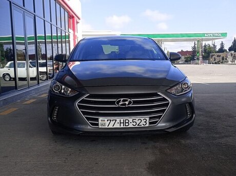 Hyundai Elantra 2016