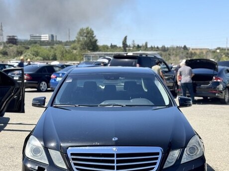 Mercedes E 250 2009