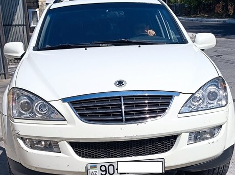 Ssang Yong Kyron