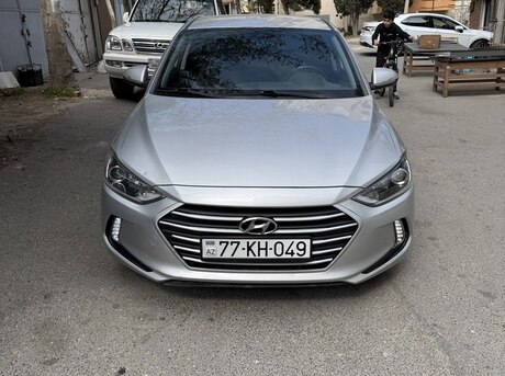 Hyundai Elantra 2018