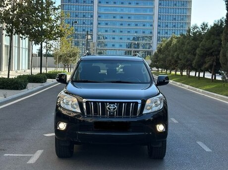 Toyota Land Cruiser Prado 2012