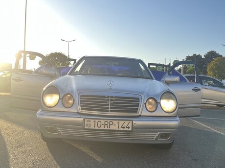 Mercedes E 280 1996