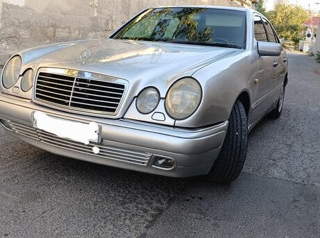 Mercedes E 240 1997