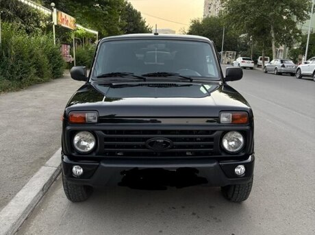 LADA (VAZ) Niva 2023