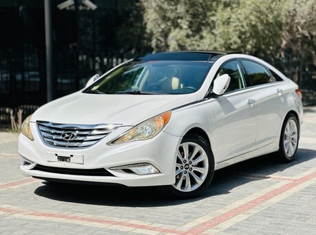 Hyundai Sonata 2011