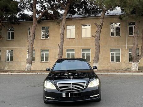 Mercedes S 500
