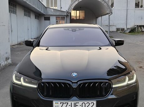 BMW 530e