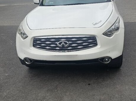 Infiniti FX