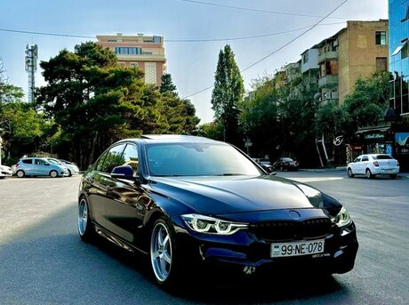 BMW 328 2016