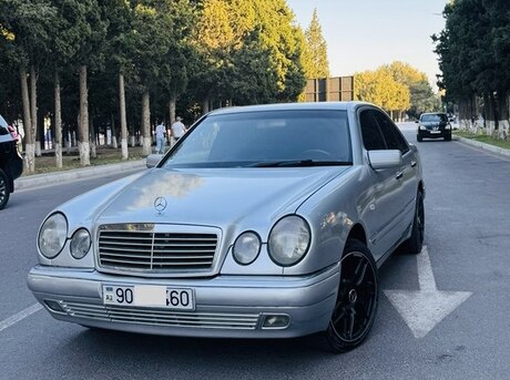 Mercedes E 240 1999
