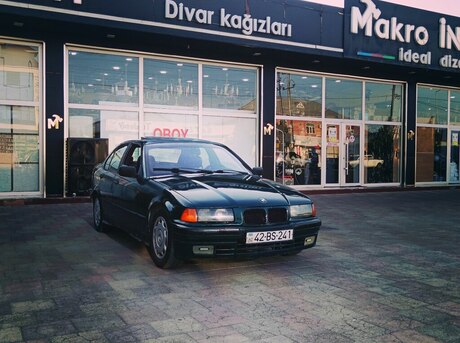BMW 318 1992