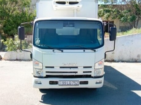 Isuzu  2014