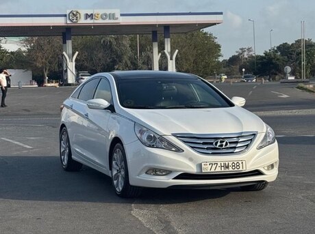 Hyundai Sonata 2010