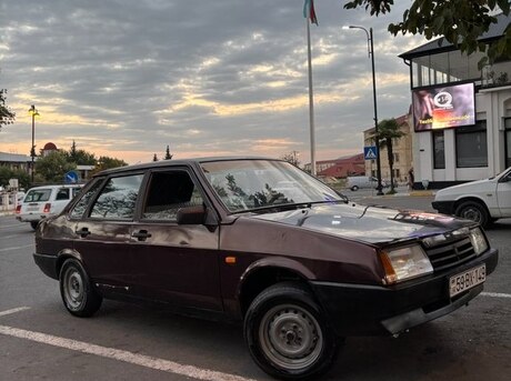 LADA (VAZ) 21099 1998