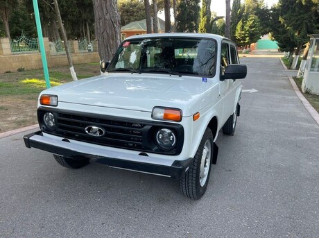 LADA (VAZ) Niva