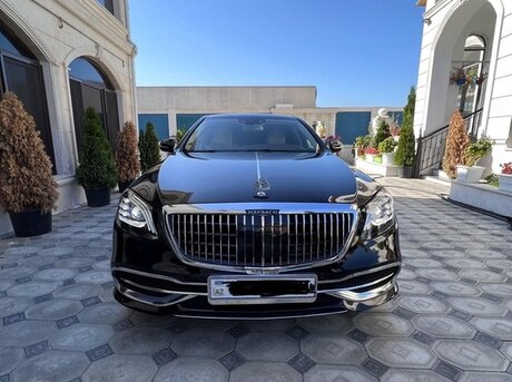 Mercedes-Maybach S 560 2015