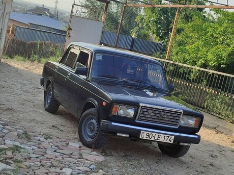 LADA (VAZ) 2107