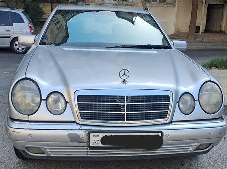 Mercedes E 220 1997