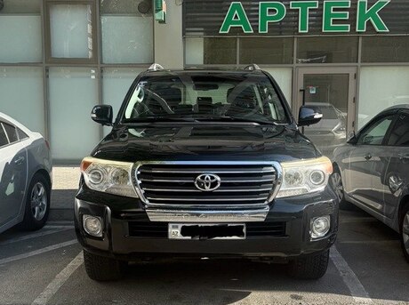 Toyota Land Cruiser 2013