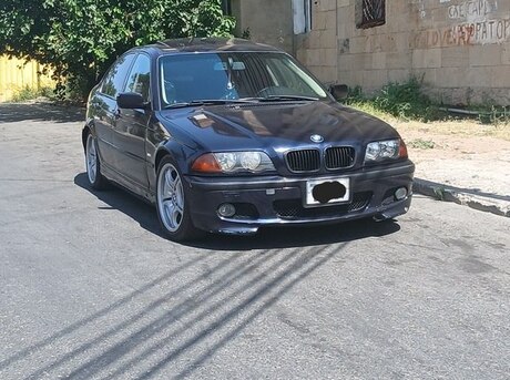 BMW 325 2000