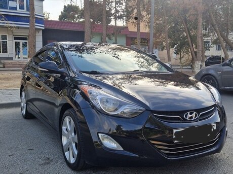 Hyundai Elantra 2011