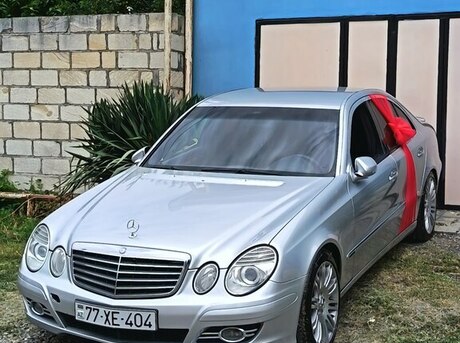 Mercedes E 270