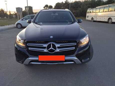 Mercedes GLC 300 4MATIC 2015