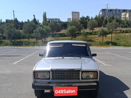 LADA (VAZ) 2107