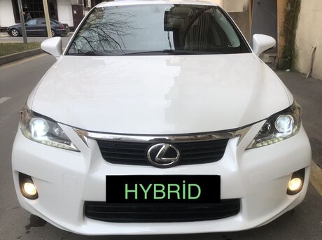 Lexus CT 200h 2013
